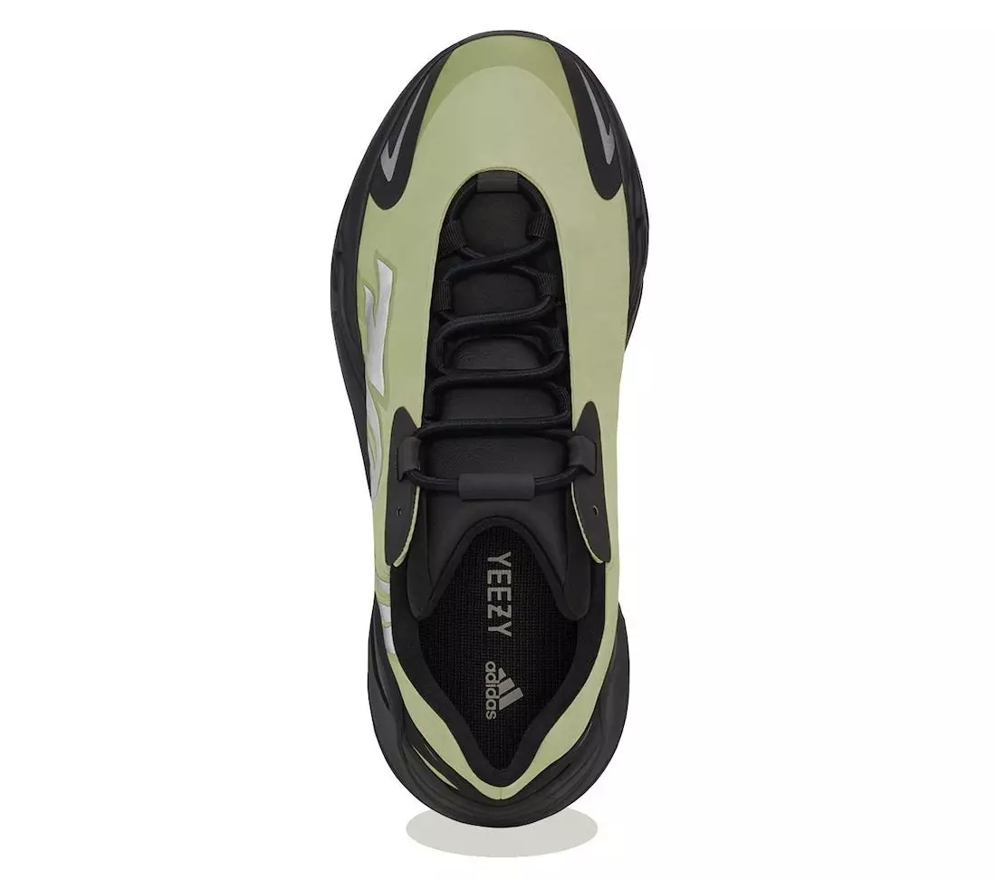 Датум на издавање на adidas Yeezy Boost 700 MNVN Resin