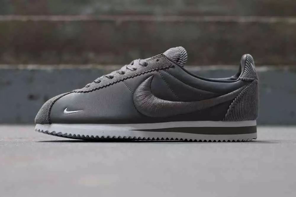 Nike Classic Cortez SP փաթեթ