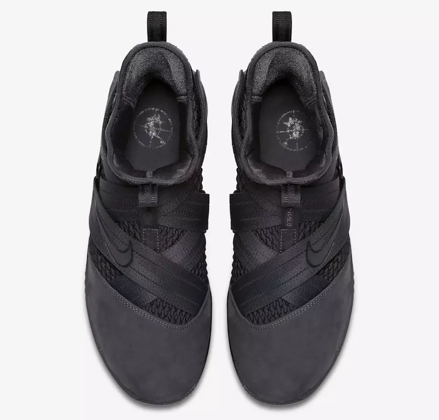 Nike LeBron Soldier 12 Dark 23 AO4054-002 Data de llançament