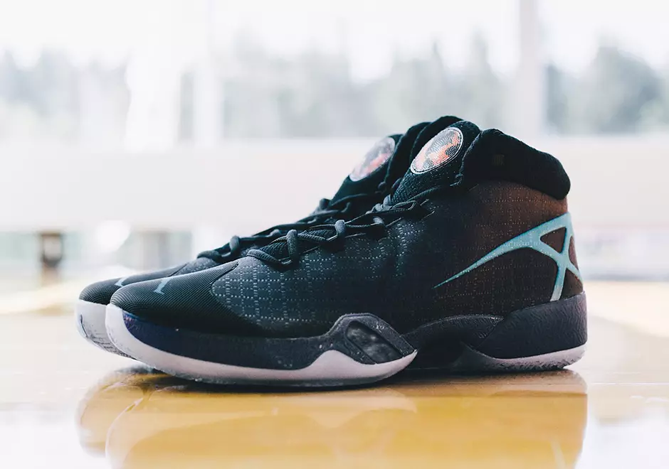 Air Jordan XXX Charlotte Hornets PE