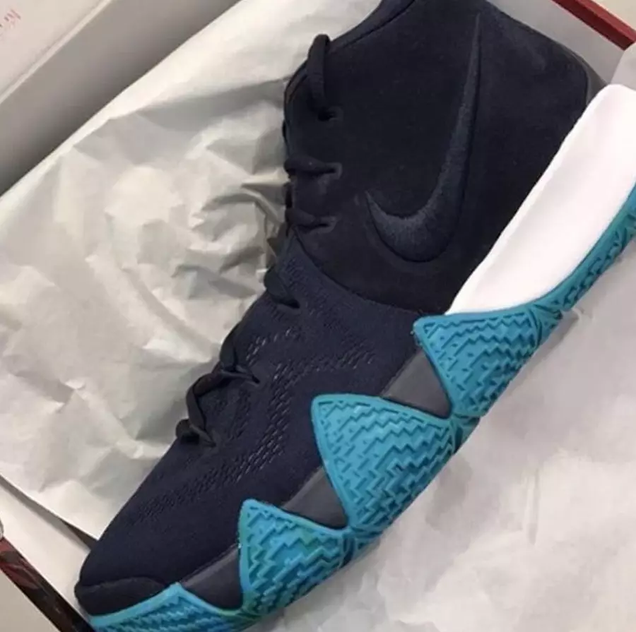 Nike Kyrie 4 Crno Bijeli Antracit Light Racer Blue