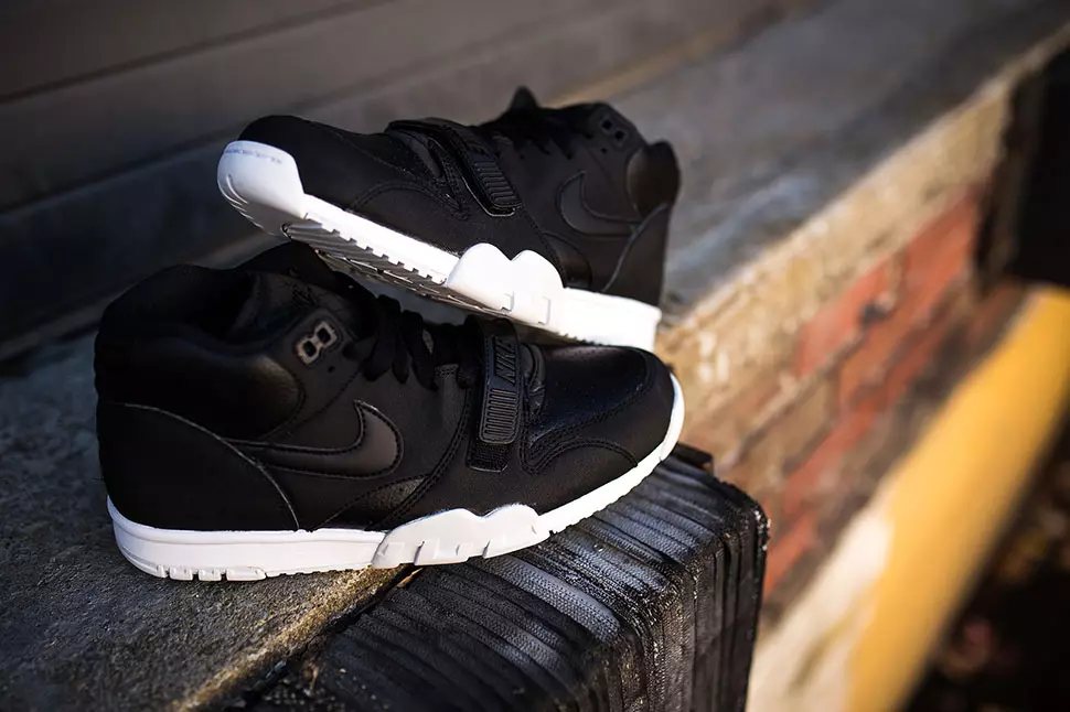 Nike Air Trainer 1 Mid Black White