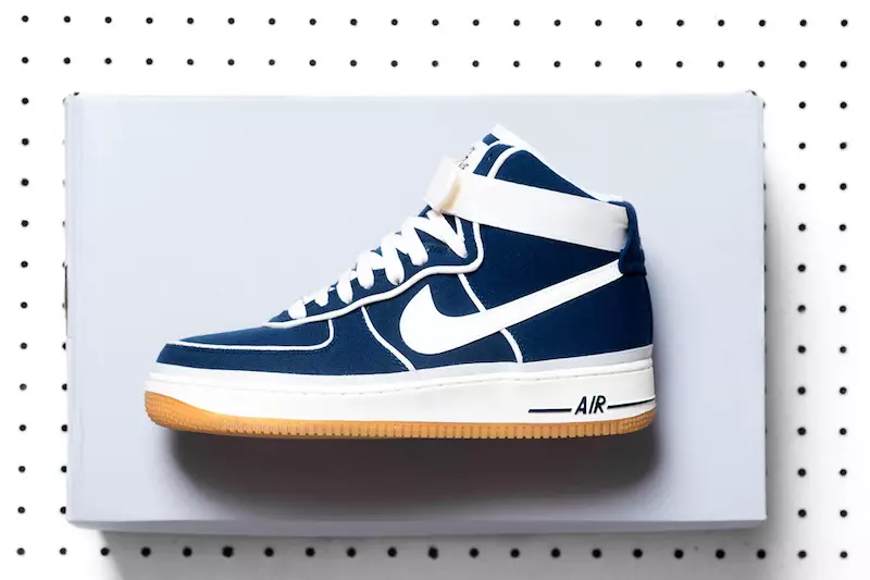 Nike Air Force 1 07 LV8 וואַנדאַל ביינערי בלוי