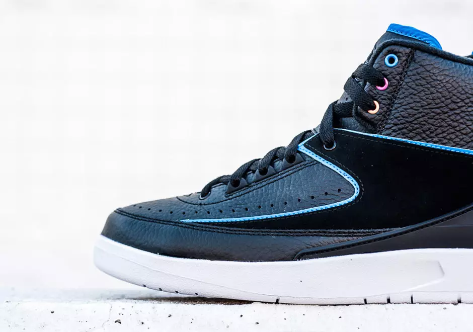 Air Jordan 2 Retro ရေဒီယို Raheem