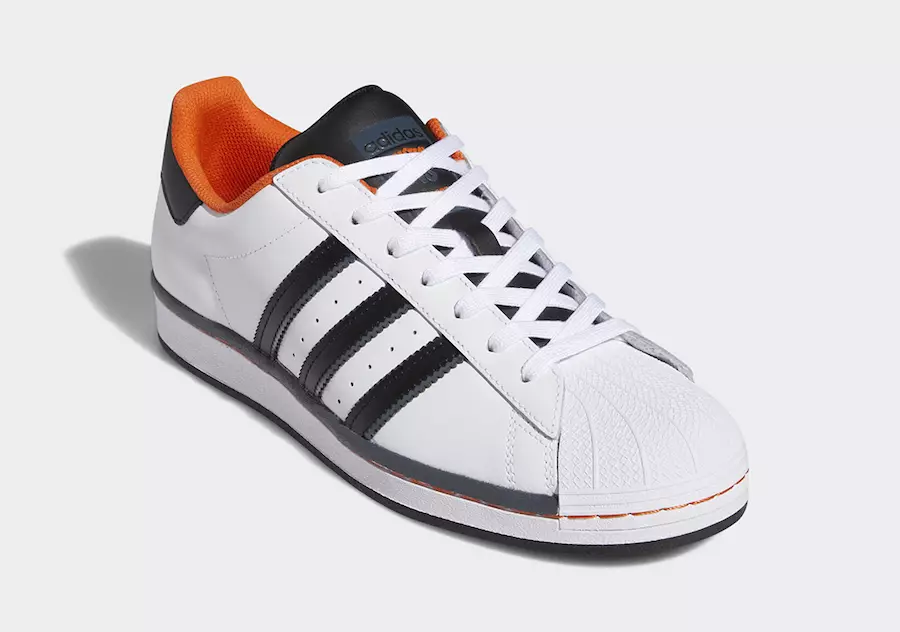 Data di uscita di adidas Streetball vs Superstar FV8271