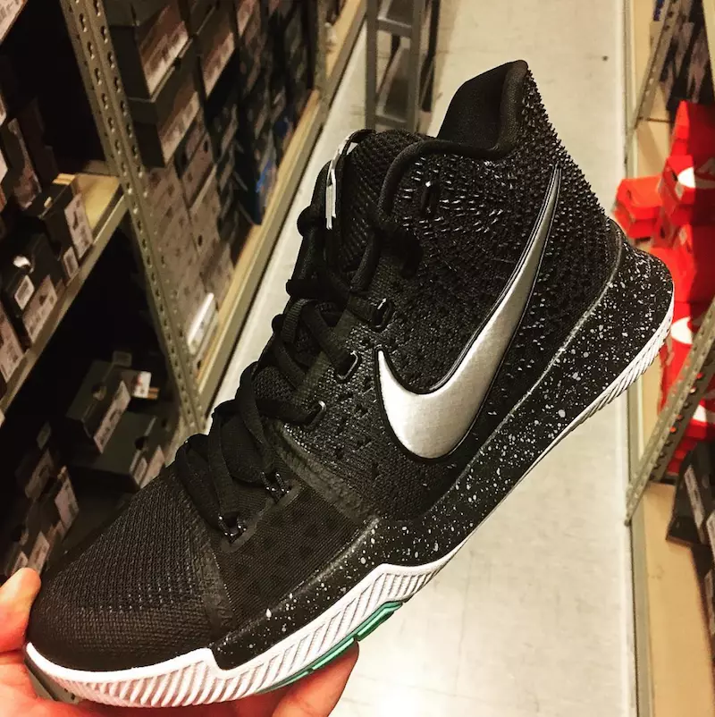 Nike Kyrie 3 Negro Blanco 2016 Fecha de lanzamiento