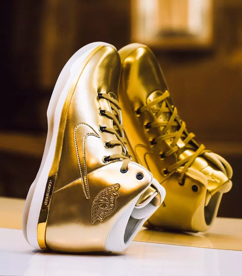 Air Jordan XXX1 goud karaat