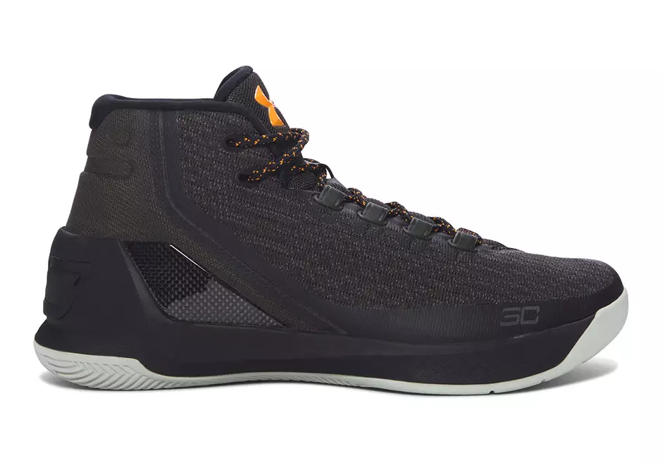 UA Curry 3 Flight Jacket Verëffentlechungsdatum