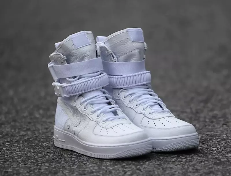 Nike SF-AF1 trīskāršs balts