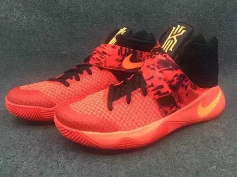 Nike Kyrie 2 малиновый