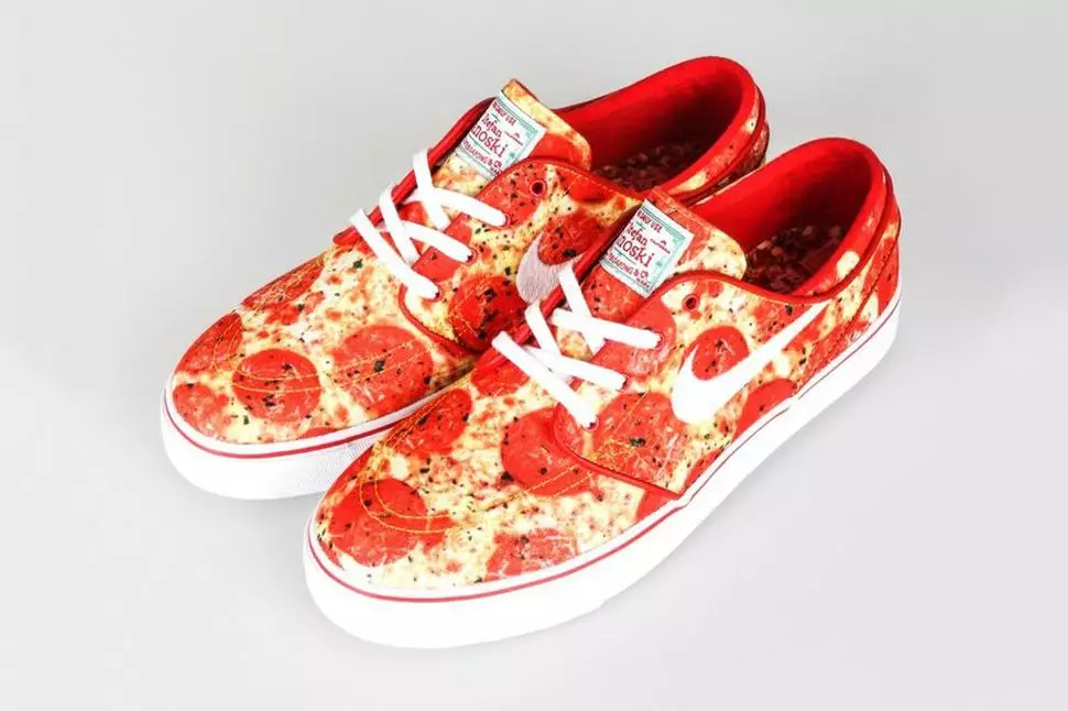 Skate Mental x Nike SB Stefan Janoski Pepperoni pizza