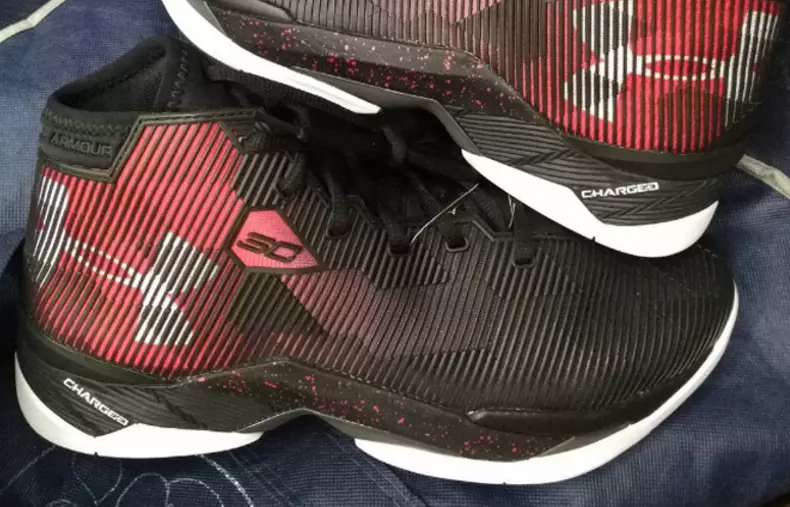 Μια ματιά στο επερχόμενο Curry 2.5 του Steph 32360_1