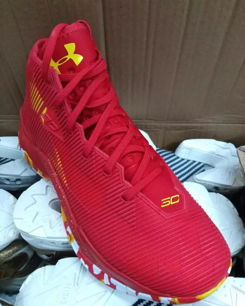 Under Armour Steph Curry 2.5