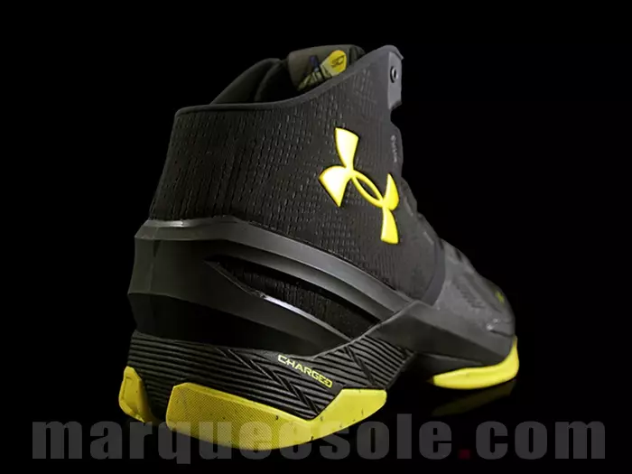 Under Armour Curry 2 Hitam Kuning
