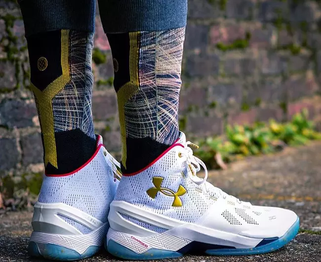 Under Armour Curry 2 All Star ခြေထောက်ပေါ်