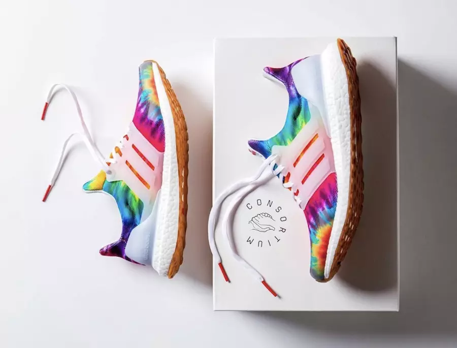 Санаи нашри Nice Kicks adidas Ultra Boost Woodstock Tie-Dye