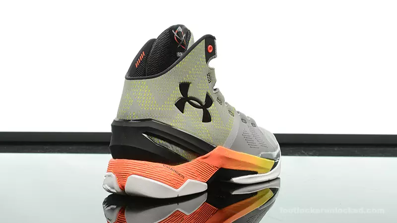 Sắt mài sắt Under Armour Curry 2