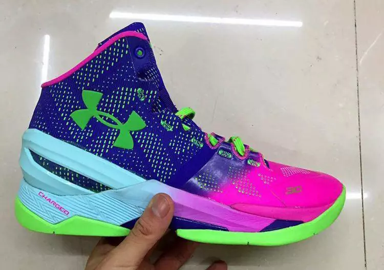 Under Armour Curry 2 rangli yo'llar