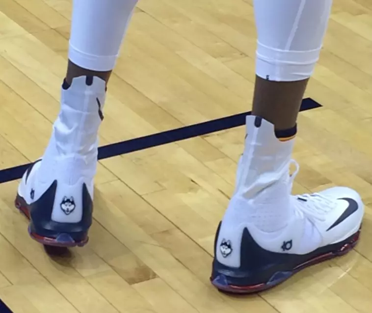 Kevin Durant UConn Nike KD 8 Elite