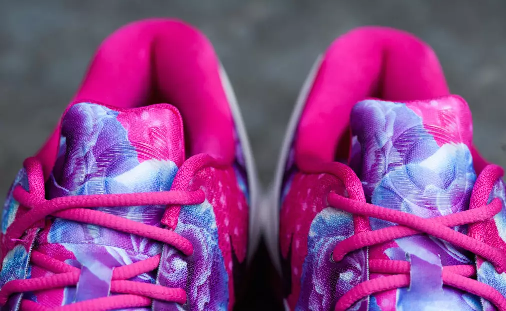 KD 8 Aunt Pearl Think màu hồng có sẵn