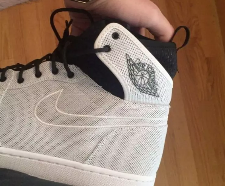 Data di rilascio ultra alta di Air Jordan 1