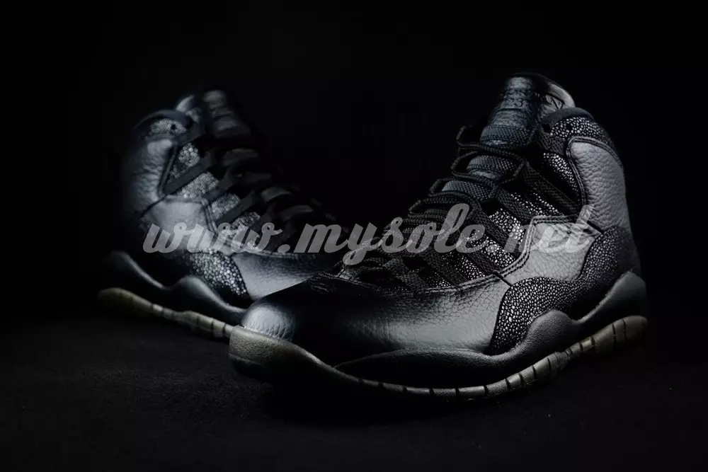 Air Jordan 10 OVO қара