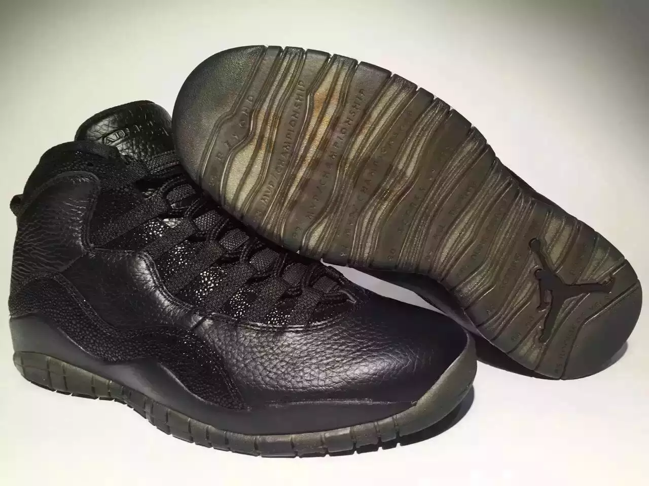 Air Jordan 10 OVO Đen 2016