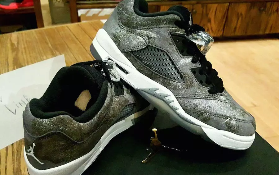 air-jordan-5-low-all-star-cool-grey-wolf-grey-1