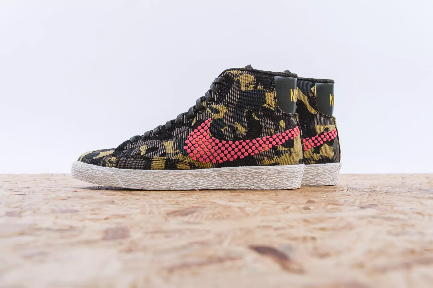 Nike Womens Jacquard Pack