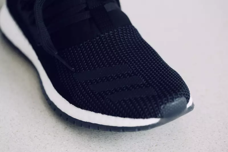 Data de llançament d'adidas Pure Boost Raw