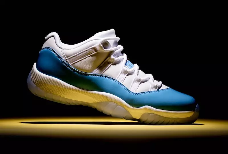 UNC Air Jordan 11 Low