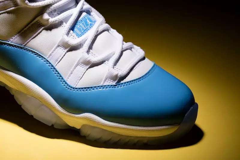 UNC Air Jordan 11 Niskie