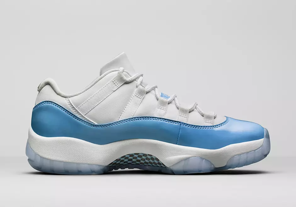 Air Jordan 11 Düşük UNC Üniversitesi Mavi 528895-106