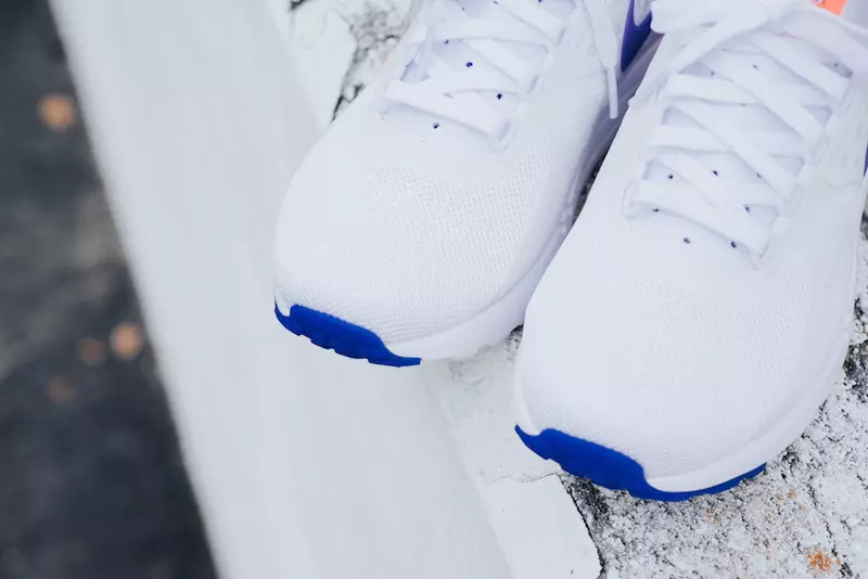 Датум на издавање на Nike Air Max Zero Ultramarine