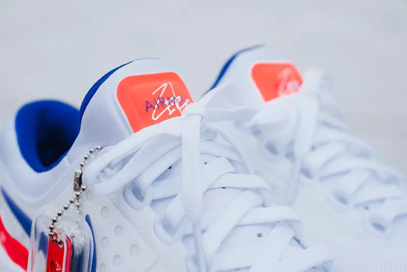 Датум на издавање на Nike Air Max Zero Ultramarine