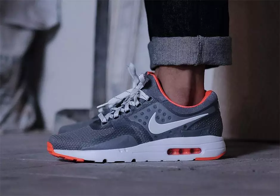 Nike Air Max Zero Pigeon Jeff Staple iD