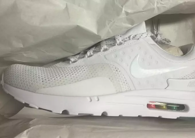 Nike Air Max Zero Doğru Olun