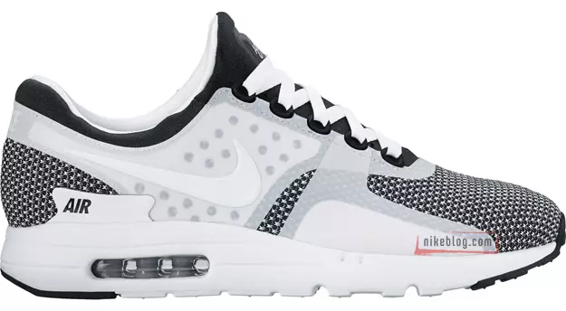 Nike Air Max Zero Essencial