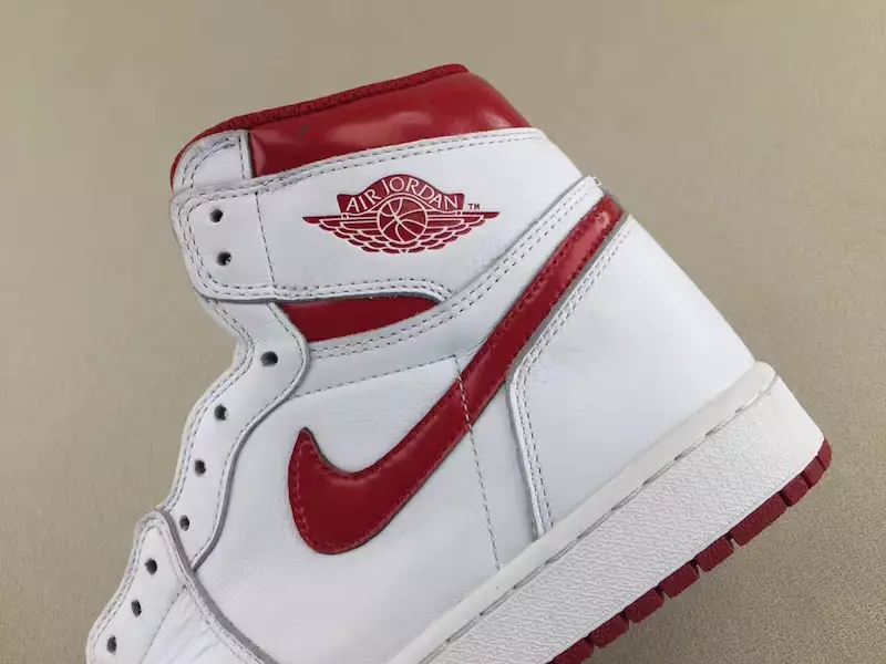 Air Jordan 1 მეტალიკი წითელი 2017 555088-103