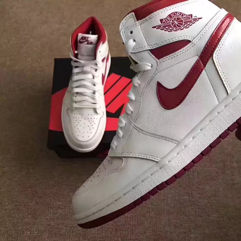 Air Jordan 1 OG Metaliczny Czerwony 2017 555088-103