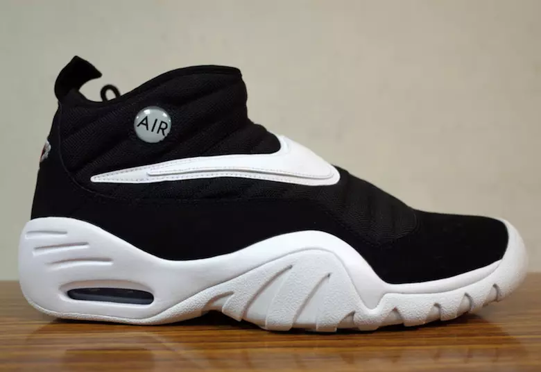 Nike Air Shake NDestrukt 블랙 화이트