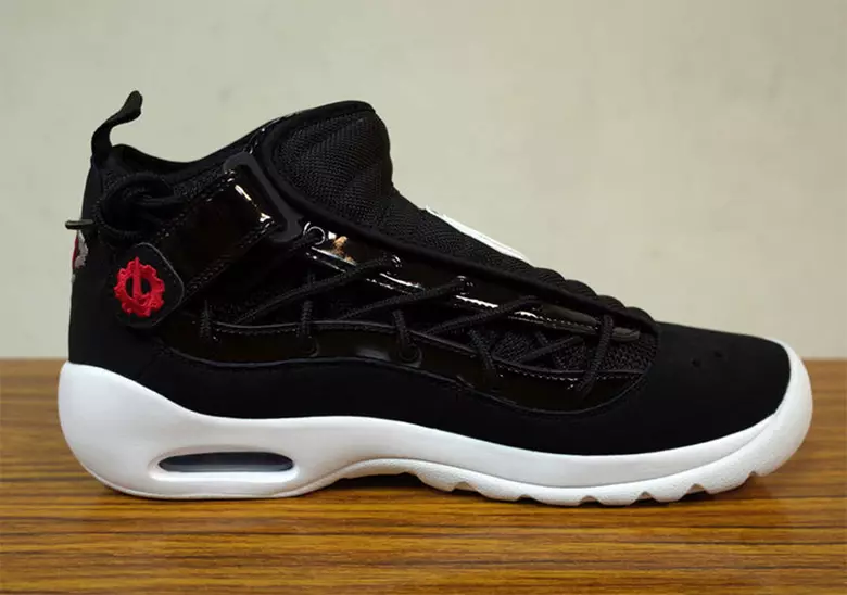 Nike Air Shake NDestrukt Hitam Putih