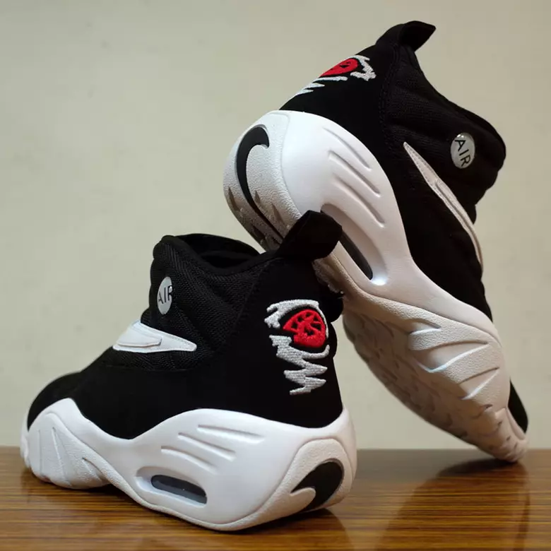 Nike Air Shake NDestrukt 블랙 화이트 페이턴트 가죽