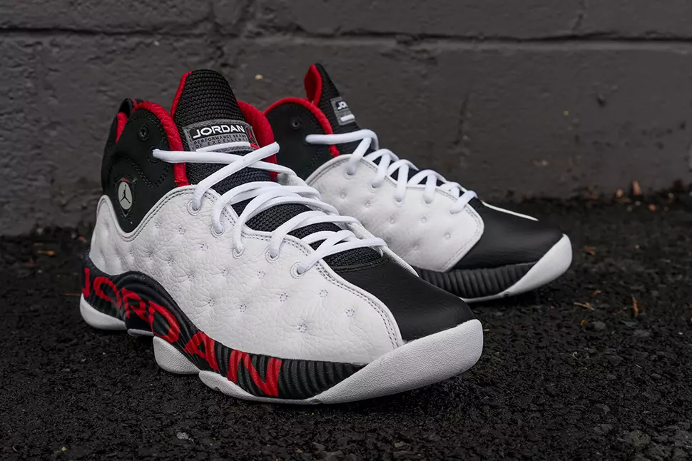 Jordan Jumpman Team 2 Bílá Černá Varsity Červená