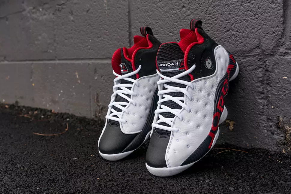 Jordan Jumpman Team 2 Ақ қара Varsity Red