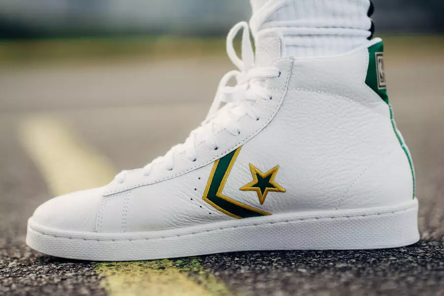 Converse Pro Leather Mid Celtics Дата на издаване