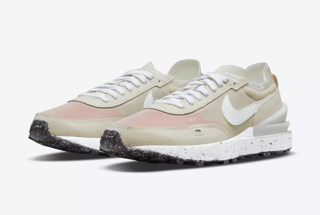 Nike Waffle Crater One Inaonekana katika Cream na Pink