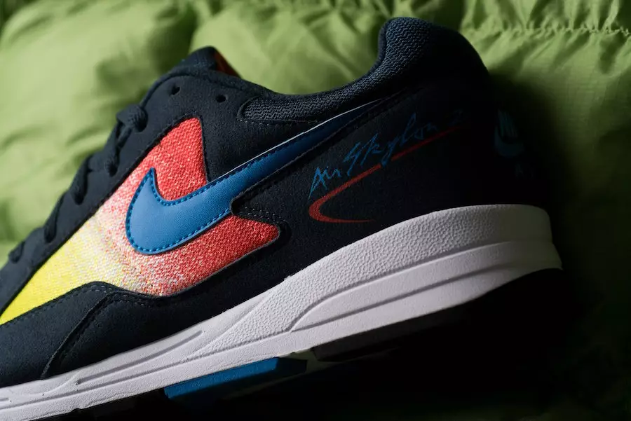 Fecha de lanzamiento de Nike Air Skylon 2 Armory Navy Photo Blue AO1551-400