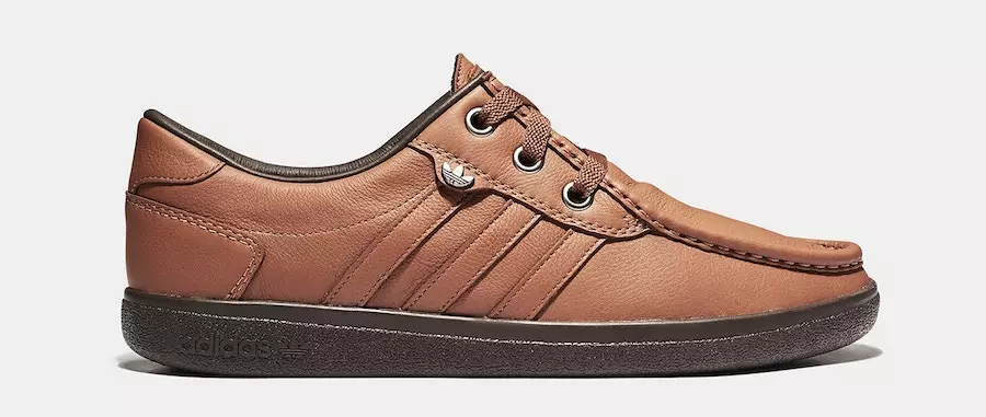 Calcio di punizione adidas Spezial