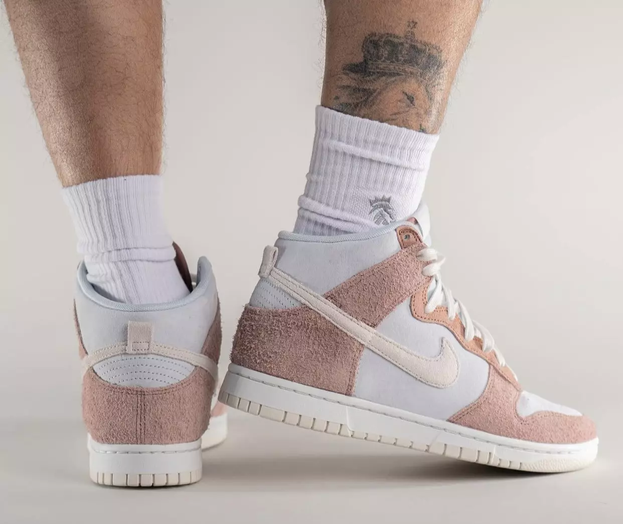 Nike Dunk High Fossil Rose DH7576-400 Data e publikimit në këmbë